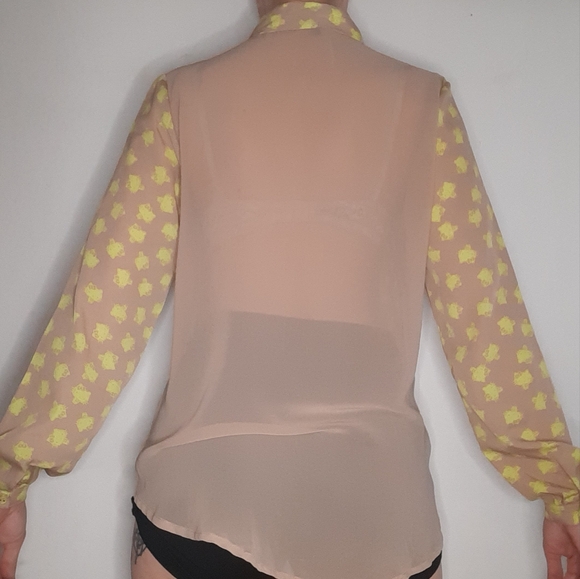 Chartreuse and Tan Hello Kitty X Forever 21 Button Up Collared Blouse. - Picture 3 of 5